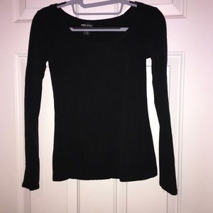 Long sleeve tee